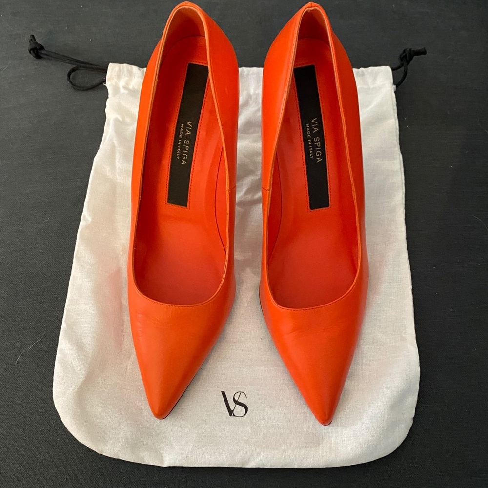 Via Spiga Orange Heels